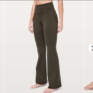 NWT Lululemon Groove Pants
